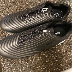 Good soccer cleats brand new